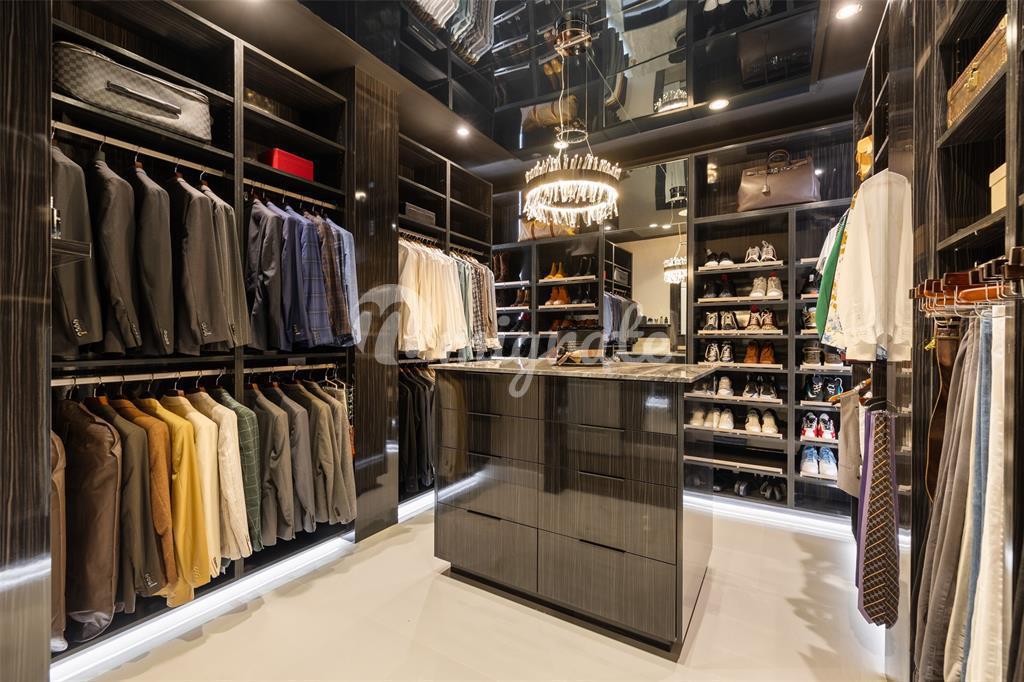 Кондоминиум в 4521 San Felipe Street, 1201 - Houston, Texas