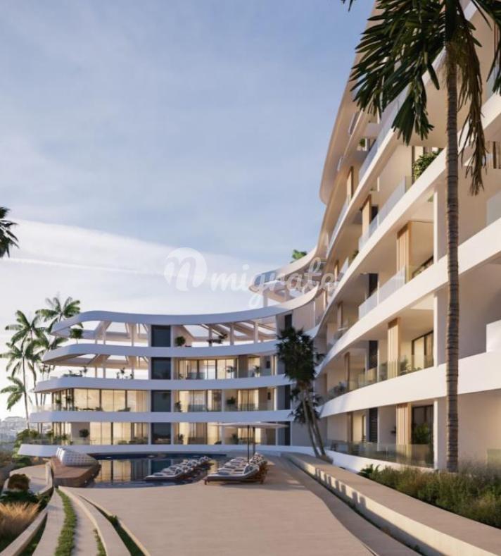 Комплекс квартир и пентхаусов с видом на море в Лимасоле (Ocean Wings)