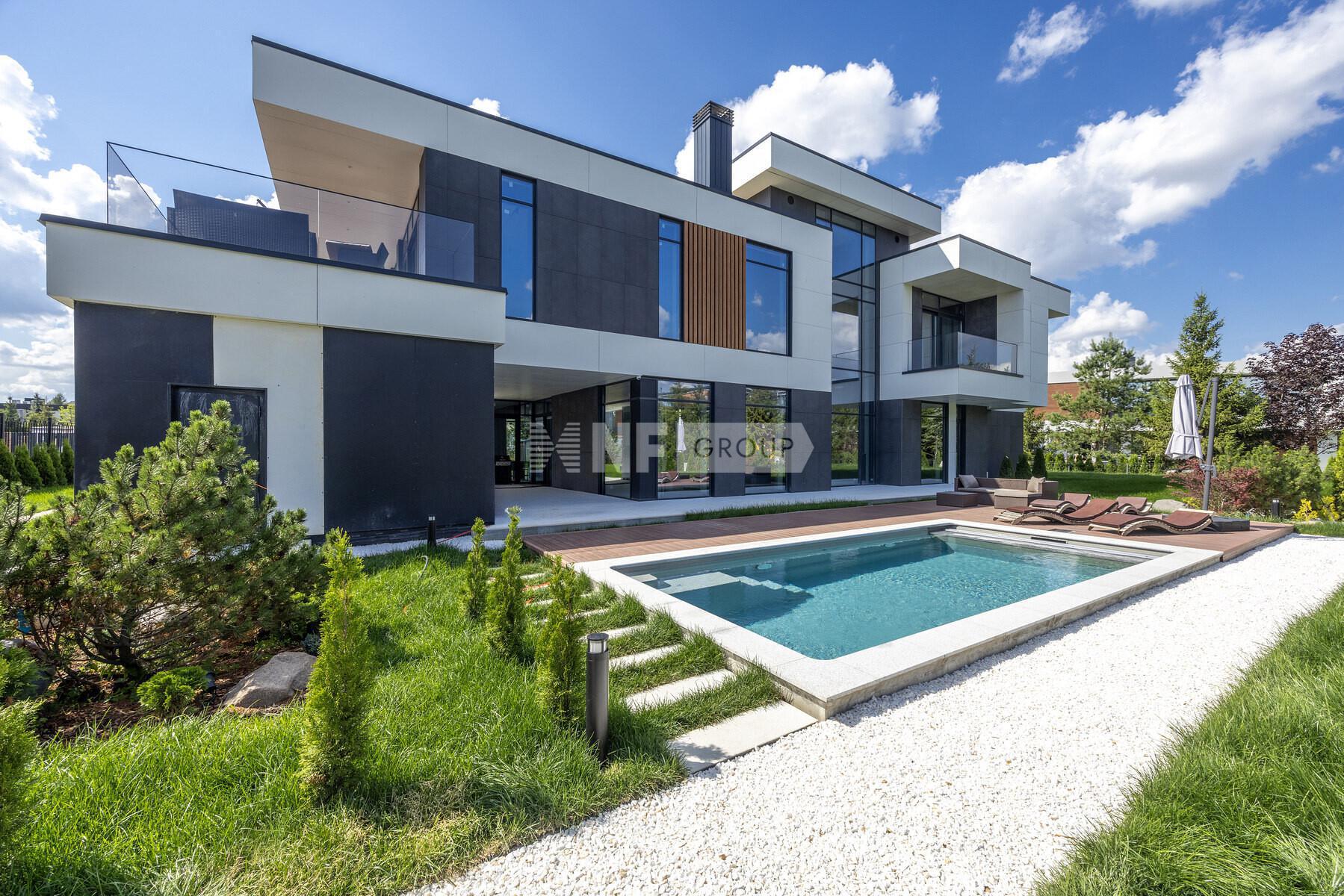 «Агаларов Эстэйт» (Agalarov Estate)