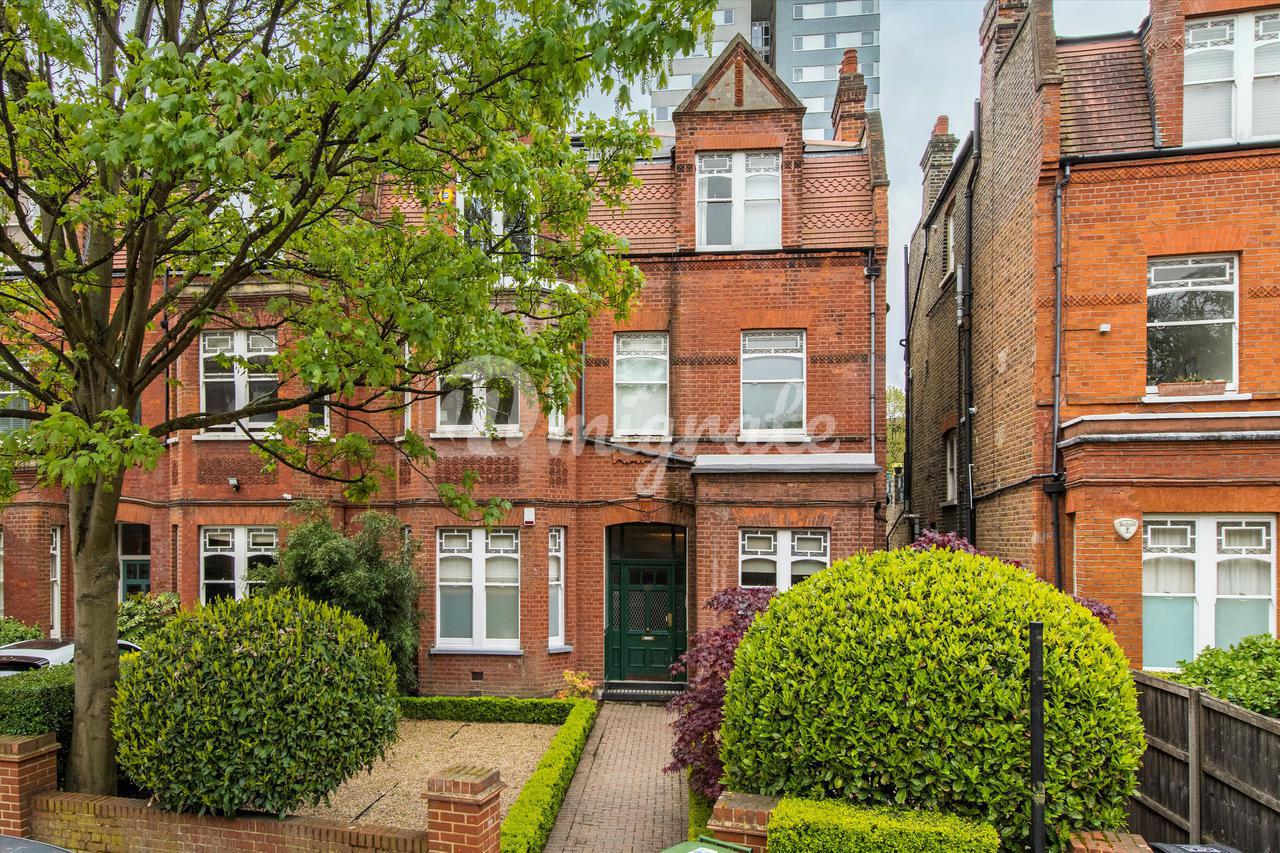 Квартира в Goldhurst Terrace, London, NW6