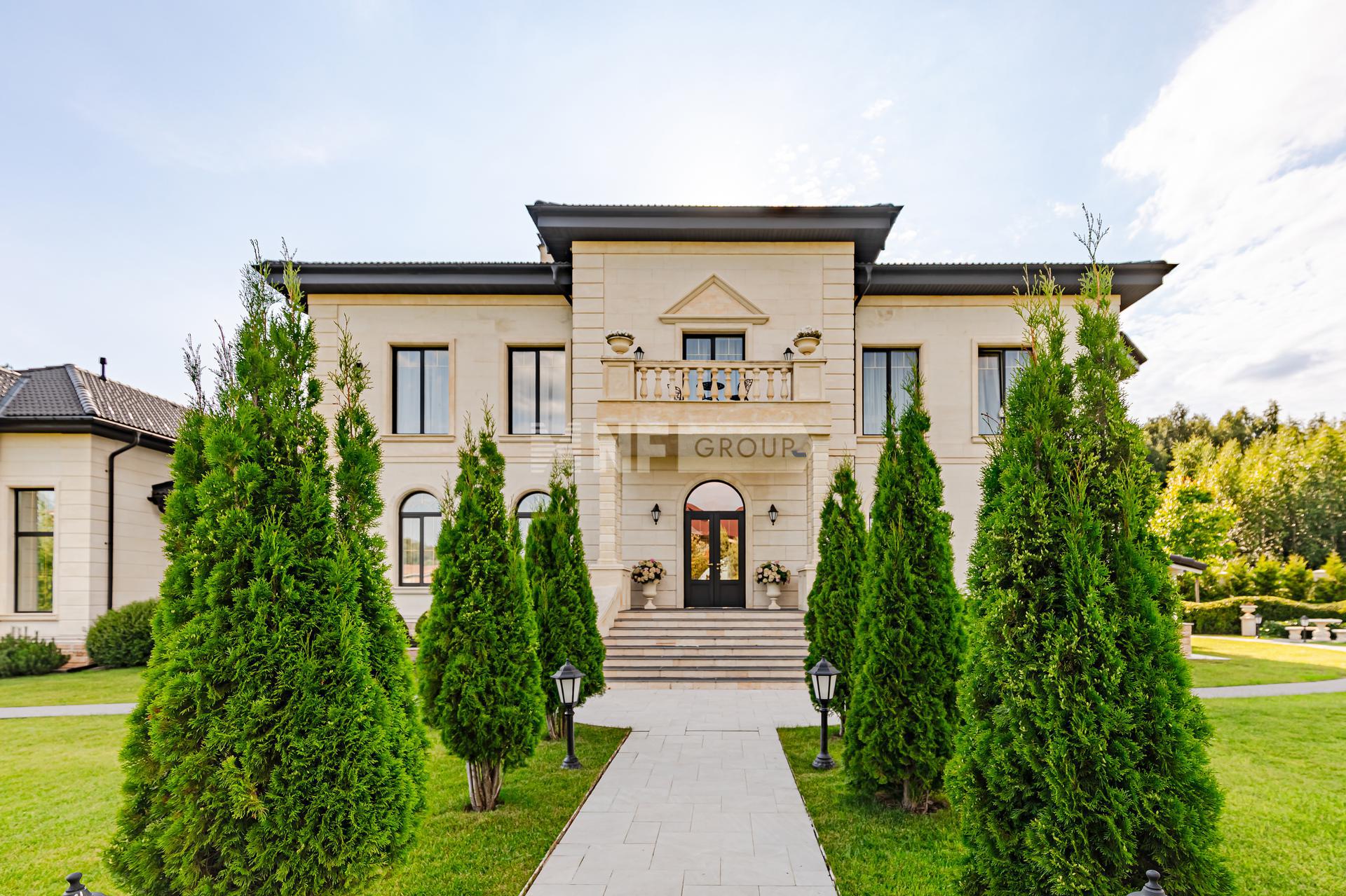 «Шато Соверен» (Chateau Souverain)
