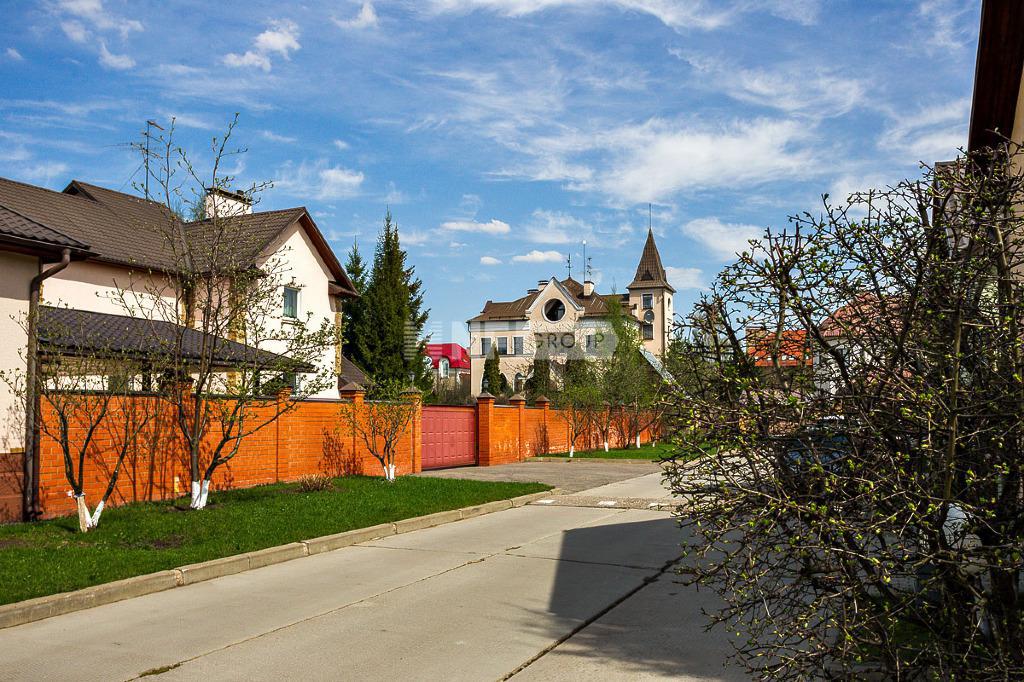 «Усово Плюс» (Usovo Plyus)