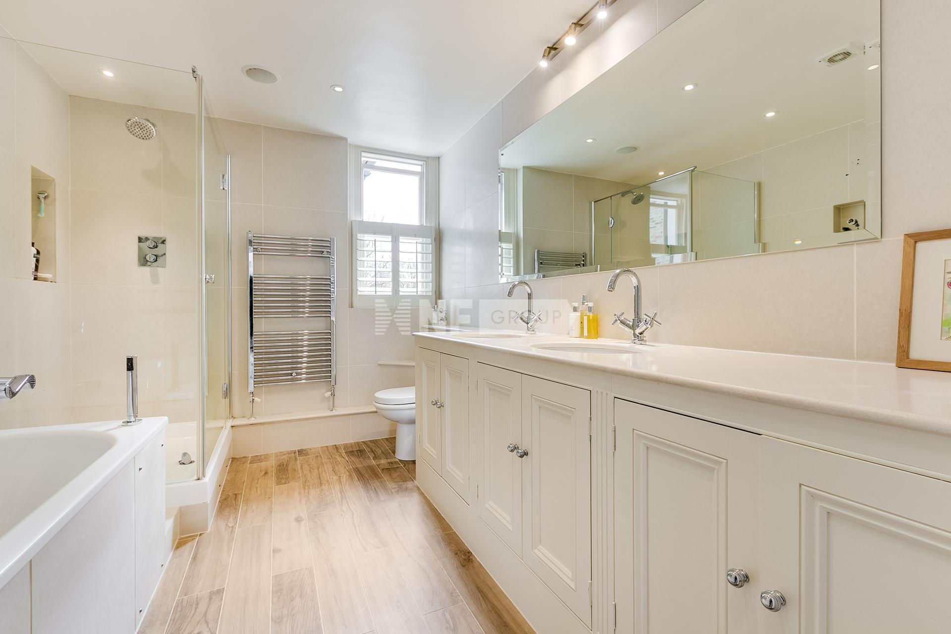 Вилла в Heathfield Gardens, London, SW18