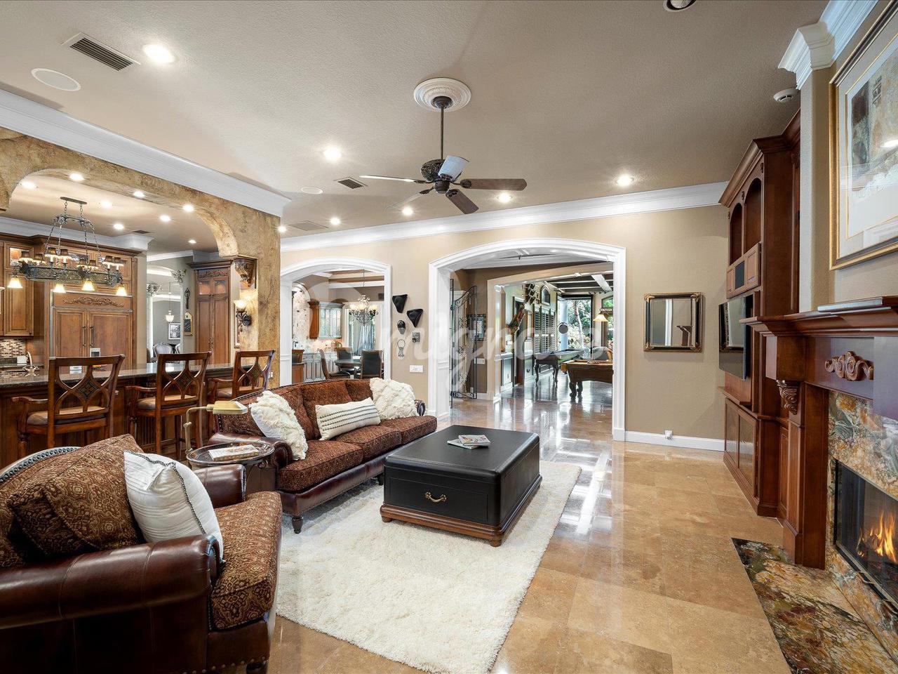 Вилла в 17816 WILLOW LAKE DRIVE - ODESSA, Florida