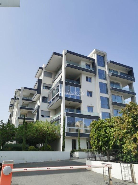 Квартира с 3 спальнями в туристическом районе Агиос Тихонас, Лимассол
 (3 Bedroom Apartment in Agios Tychonas Tourist area, Limassol)
