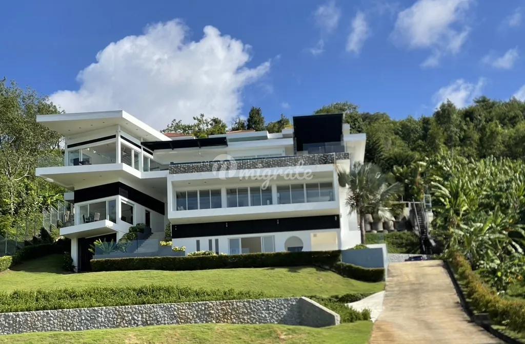 Five Bedroom Sea-View Villa in Phuket for Sale or Rent