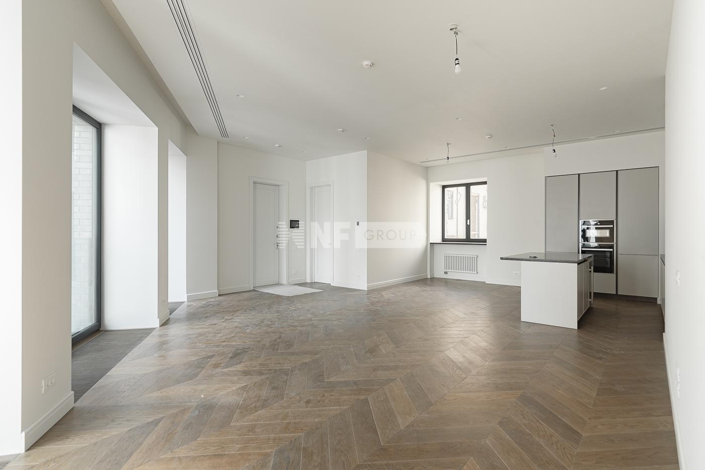 «Клауд Найн» (Cloud Nine)