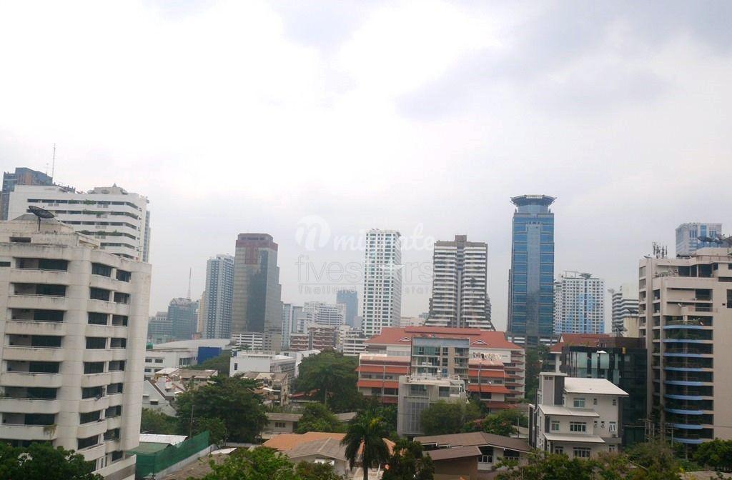 2 спален Кондо на продажу в The Oleander (The Oleander)