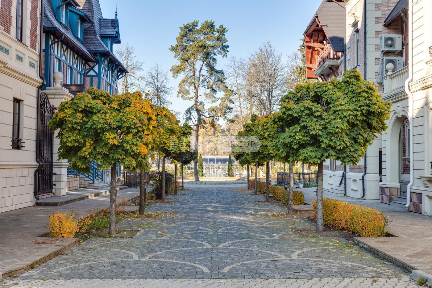 «Довиль» (Dovil)