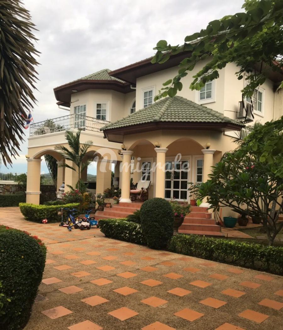 Вилла 253 кв.м в Паттайе, Таиланд