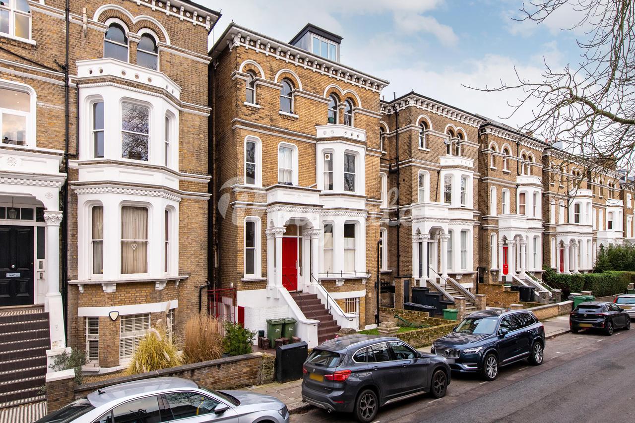 Продажа - Квартира в Lancaster Grove, London, NW3 - в Лондоне в  Великобритании, цена € 1 354 166 | KF.expert