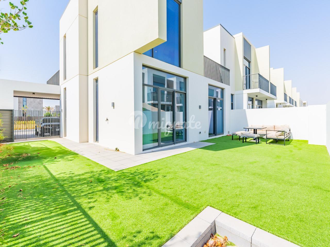 Arabian Ranches villas