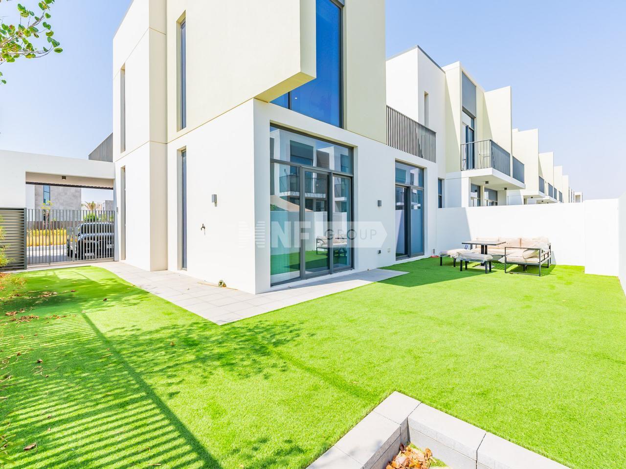 Arabian Ranches villas