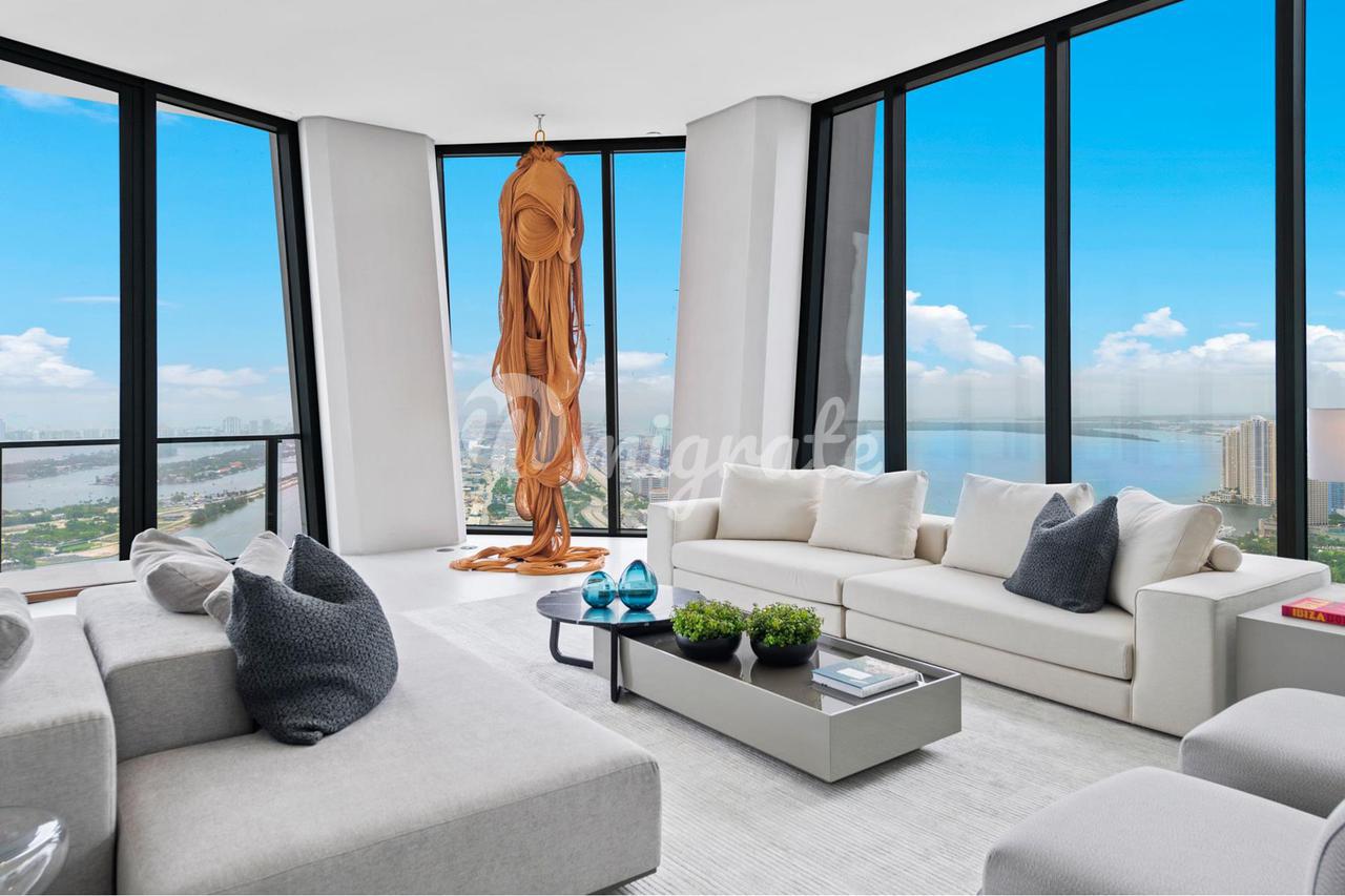 Кондоминиум в 1000  Biscayne Blvd , 5401 - Miami, Florida