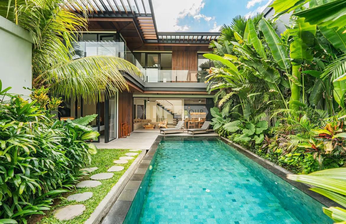 High income rental opportunity in 4-bedroom beachside villa in Pererenan