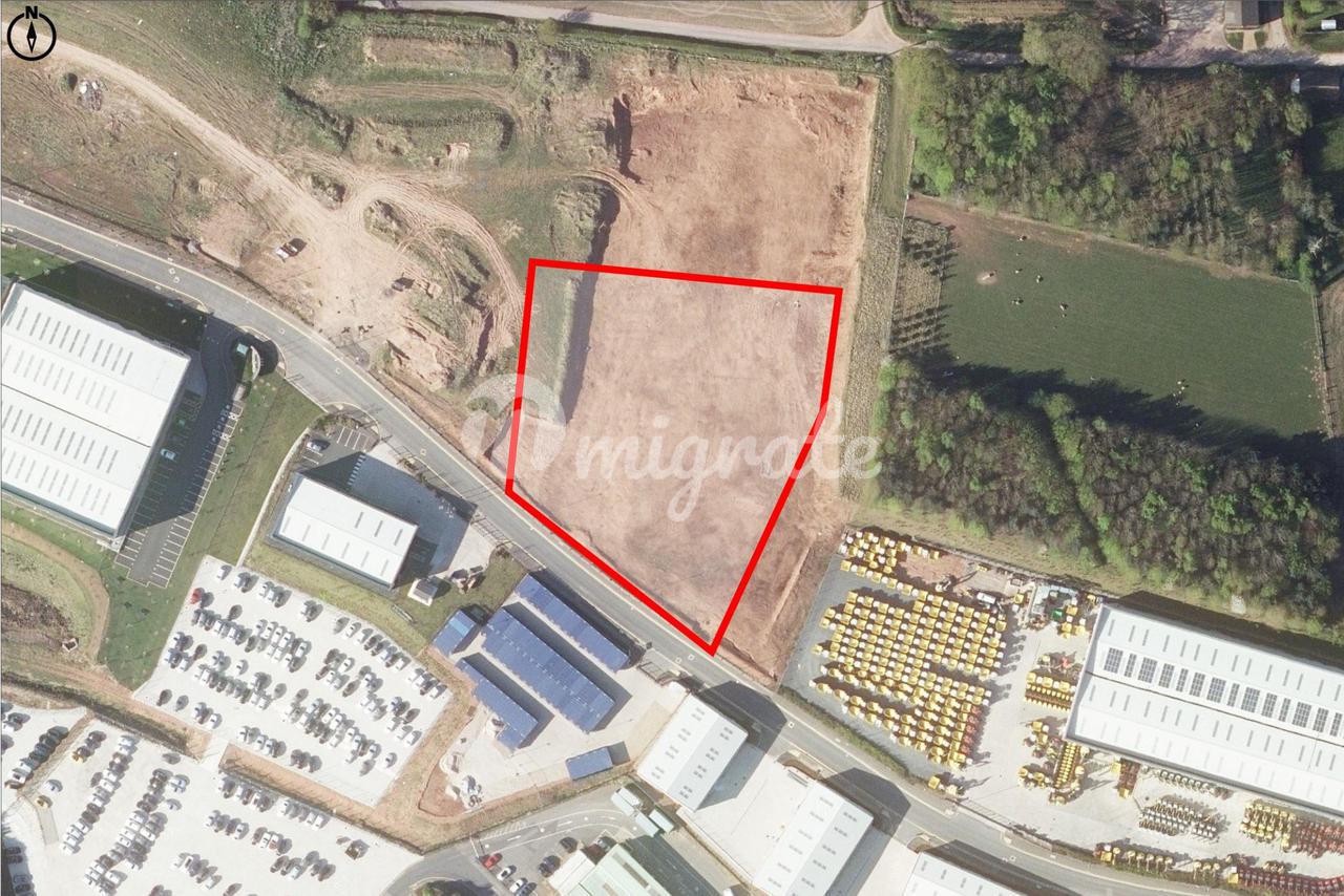 Земельный участок/Девелопер в Plot 9B, Beacon Business Park, Weston Road, Stafford, Staffordshire, ST18