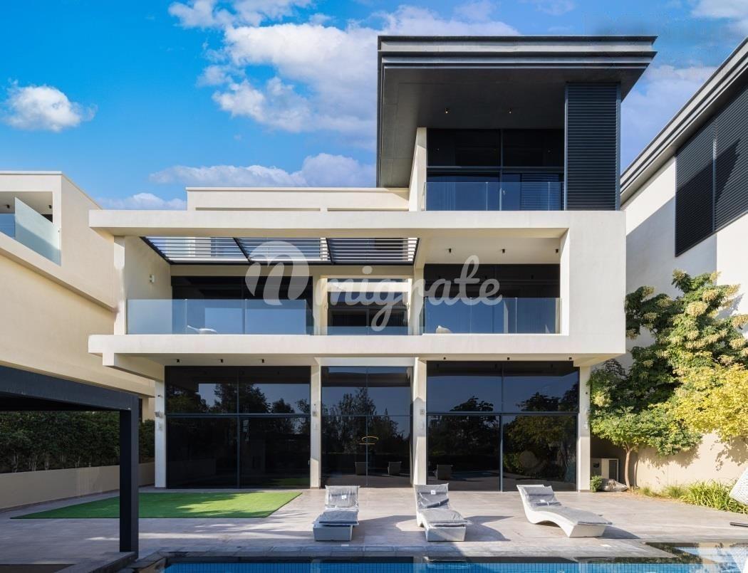 Вилла в районе Jumeirah Golf Estates (KFG: DUB012178542)