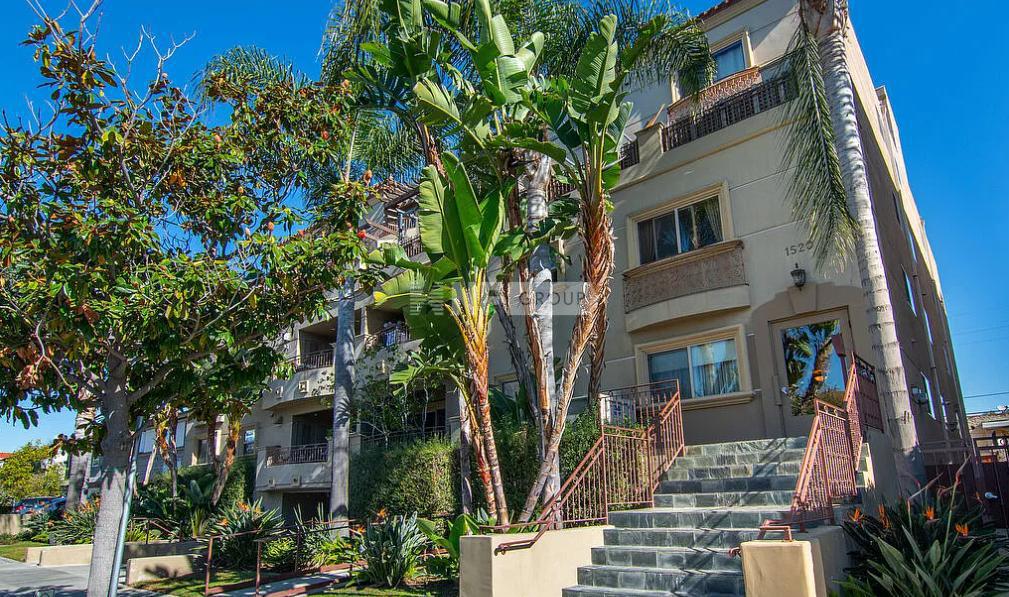 Квартира с видом на Голливудский знак (MLS#: 22-218161)