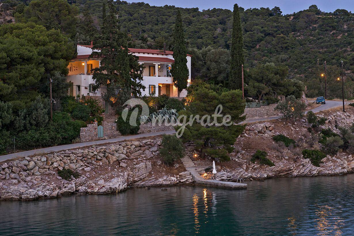 Вилла с видом на море