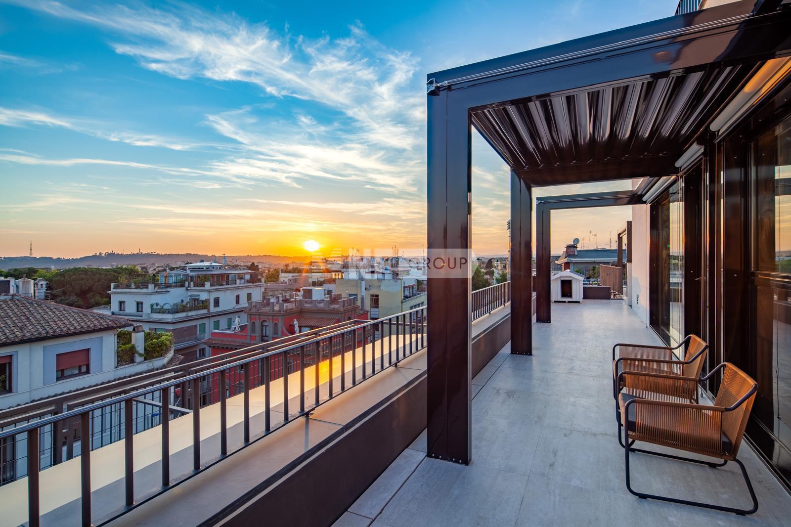 Современный пентхаус рядом с парком Вилла Боргезе