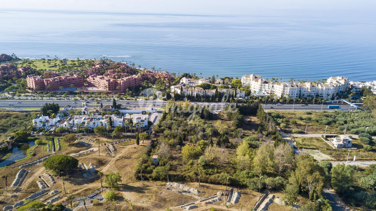 Земельный участок в New Golden Mile, Estepona, Malaga