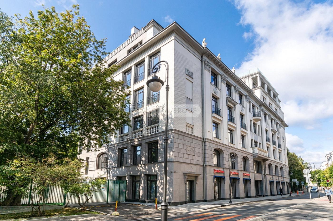 «Малая Бронная, 15» (Malaya Bronnaya, 15)