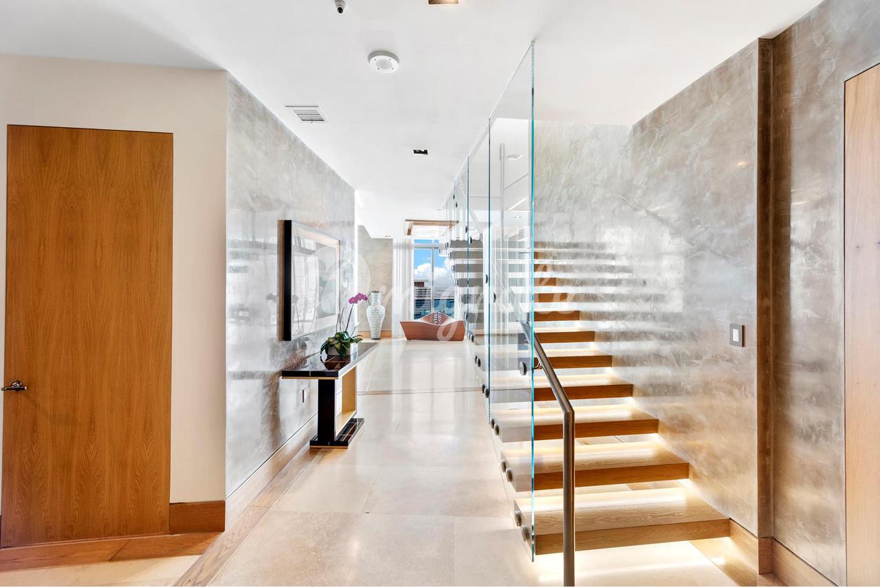 Кондоминиум в 200  Biscayne Boulevard Way , 5401 - Miami, Florida