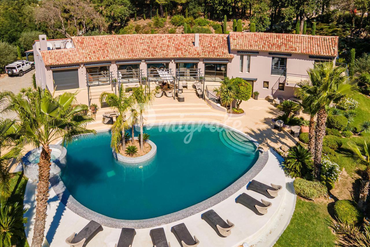 Вилла в 06250 Mougins, Alpes-Maritimes, Provence-Alpes-Côte d`Azur