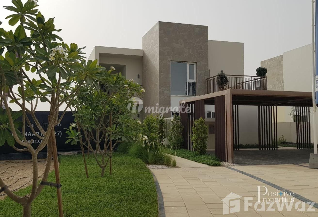 3 спален Таунхаус на продажу в Urbana (Urbana)