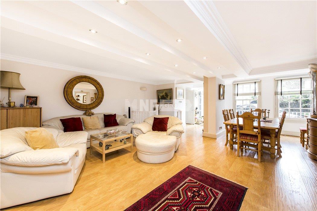 Квартира в The Mount Square, London, NW3