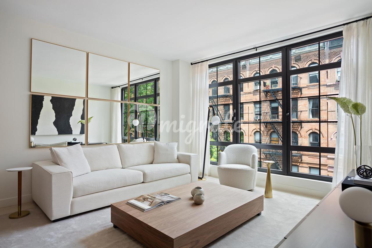 Кондоминиум в The Marx, 324 E 93RD ST, PENTHOUSE - Yorkville, New York