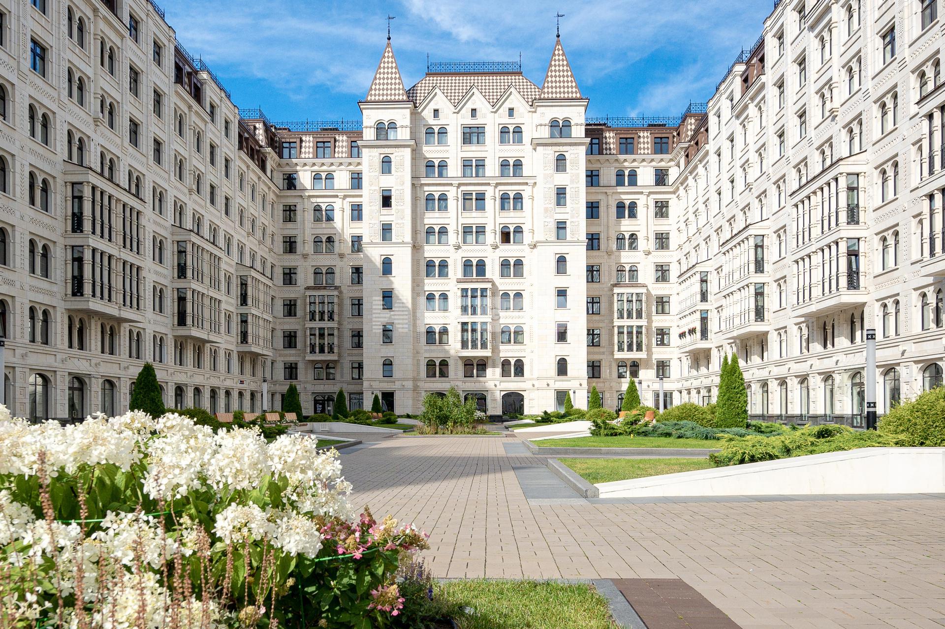 «Русский Дом» (Russkiy Dom)