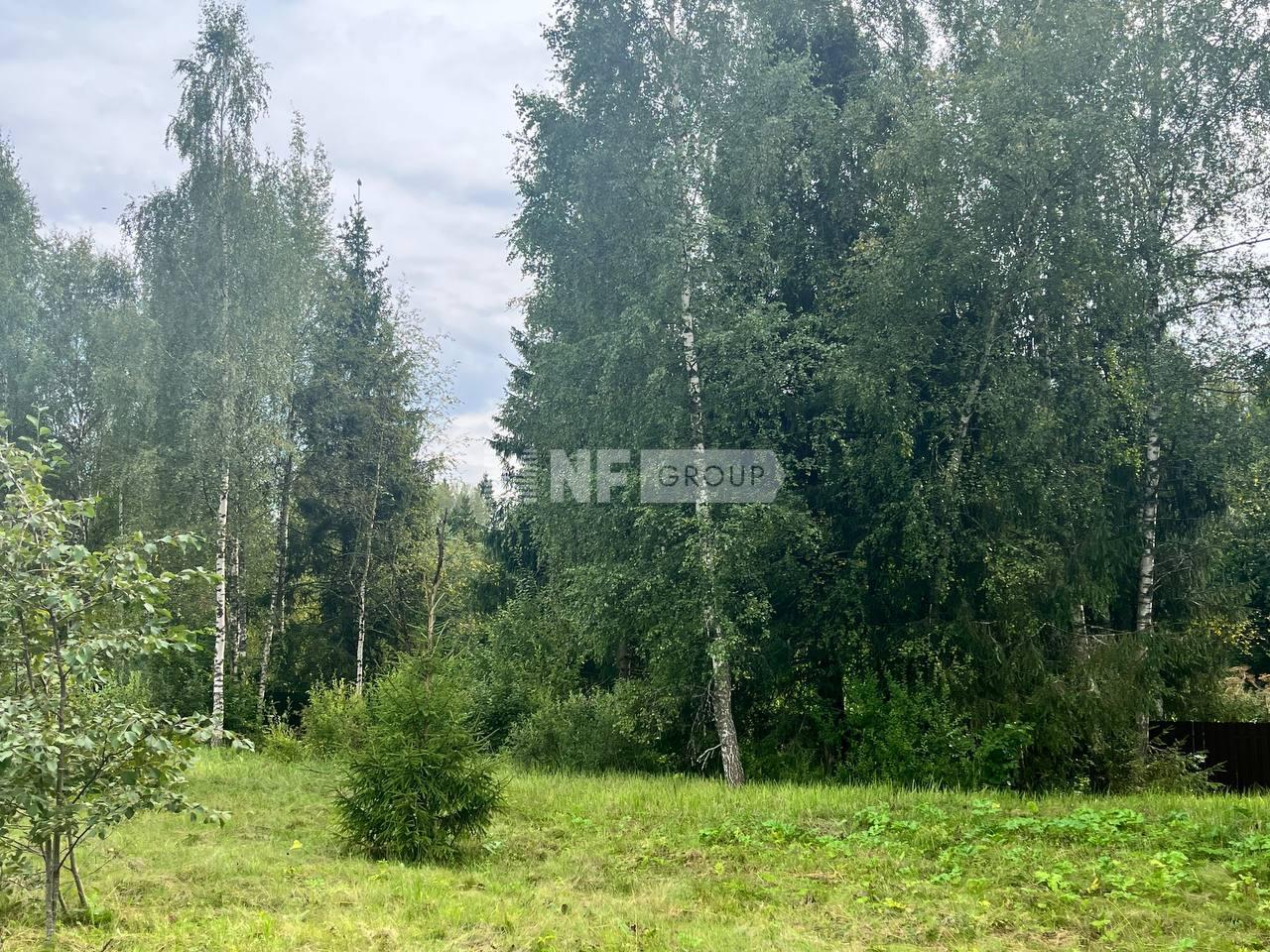 «Эмеральд Вилладж» (Эмеральд Вилладж)