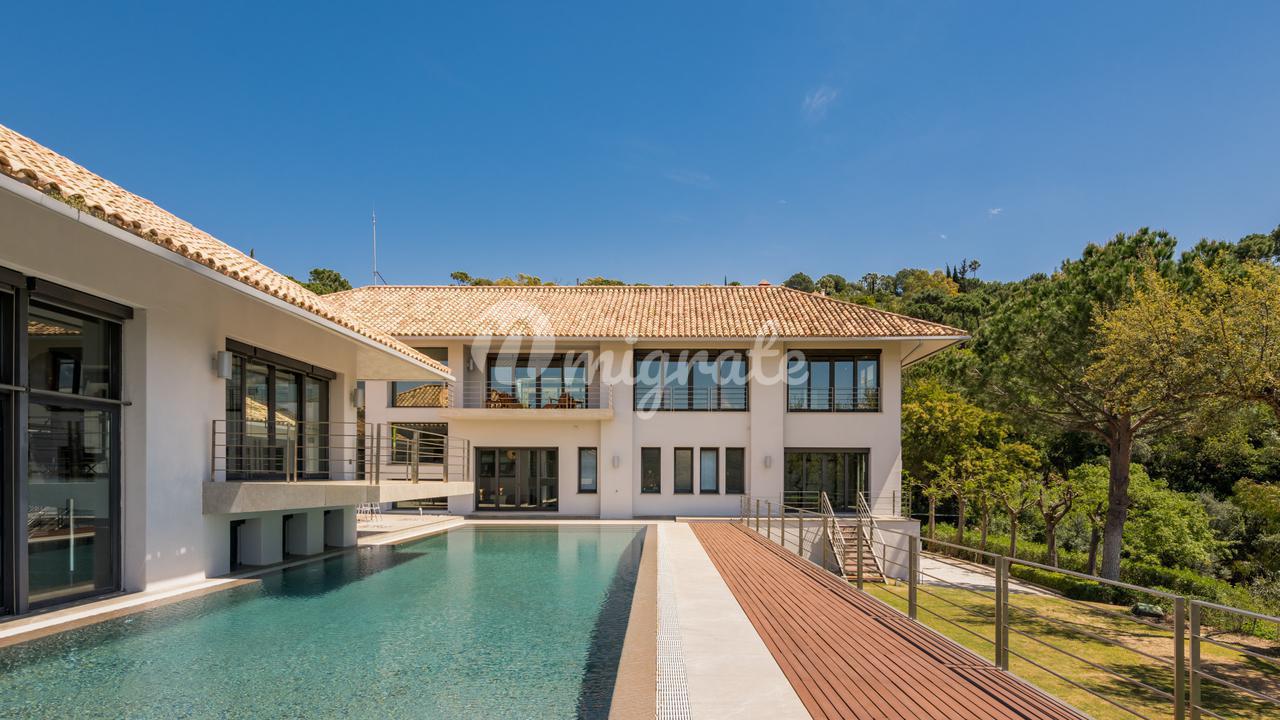 Вилла в La Zagaleta, Benahavis, Malaga