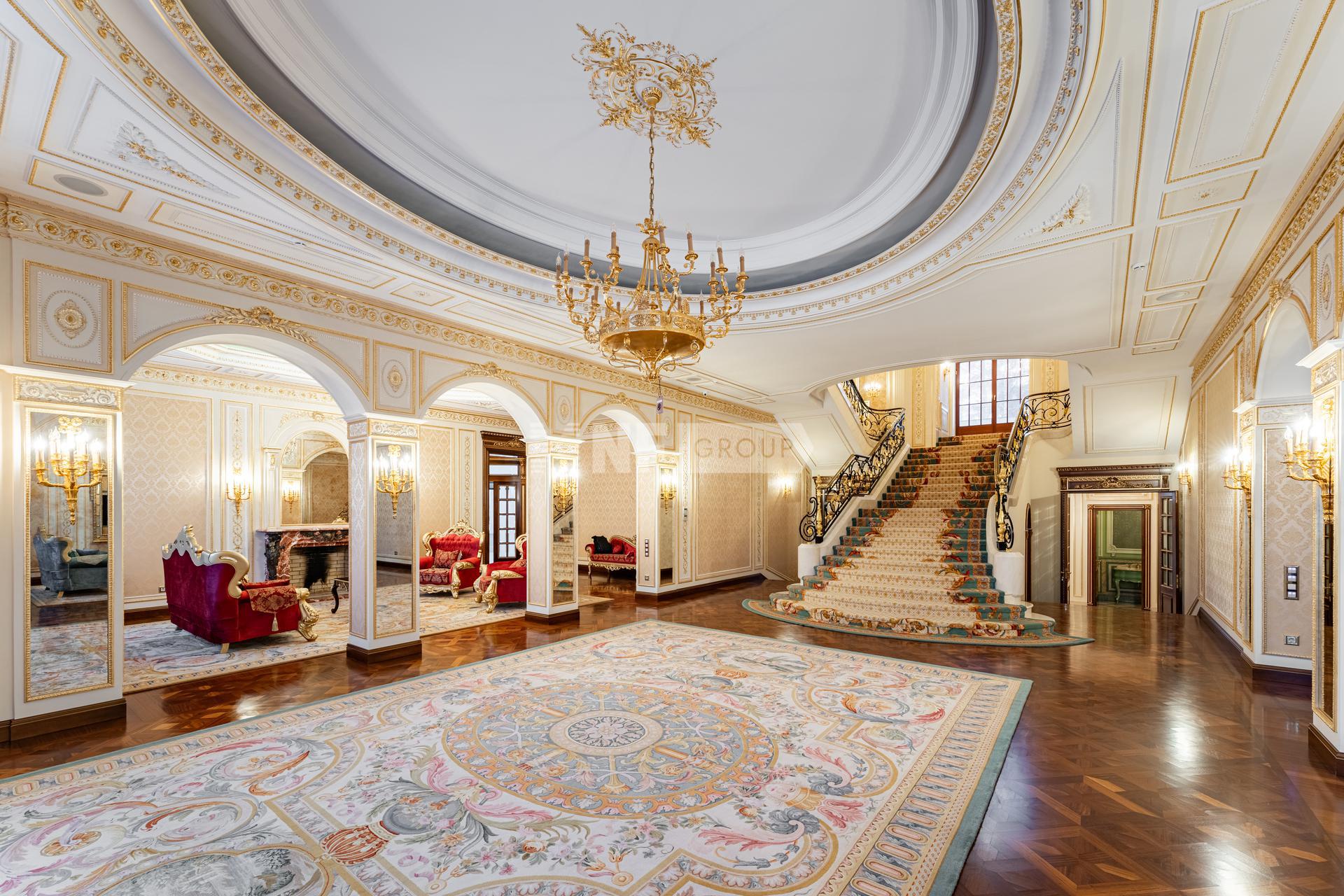 «Старый свет» (Staryy svet)