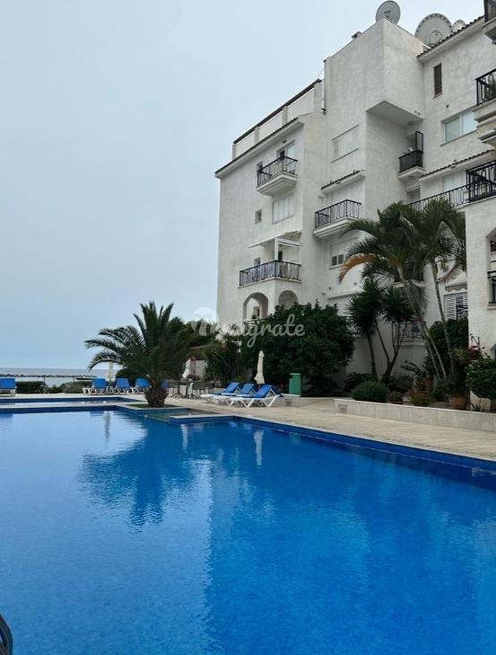 Квартира с 4 спальнями в туристическом районе Гермасойя, Лимассол
 (4 Bedroom Apartment in Germasogeia Tourist Area, Limassol)