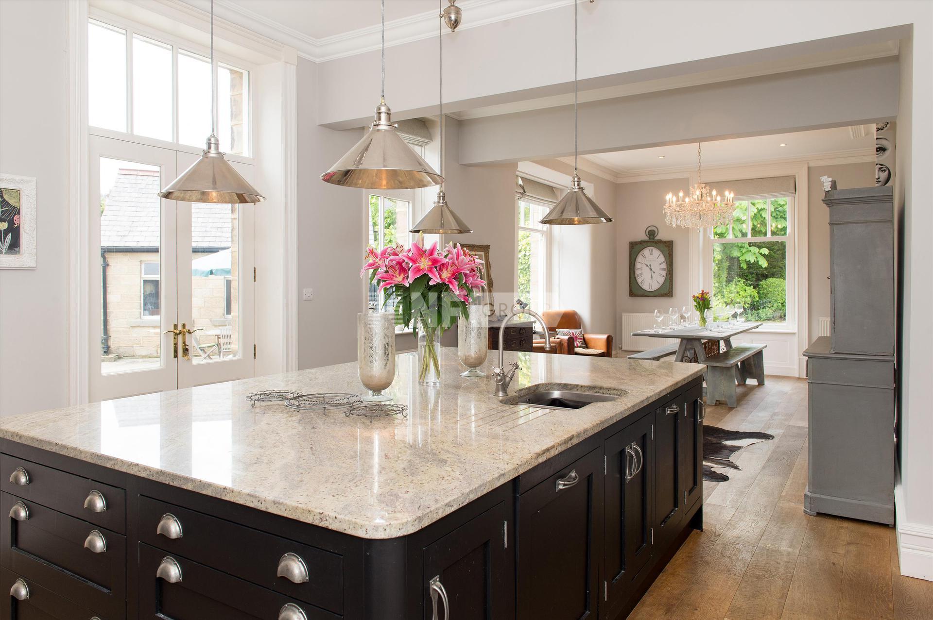 Вилла в Park Drive, Harrogate, North Yorkshire, HG2