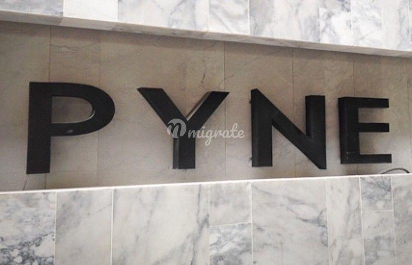 1 спален Кондо на продажу в Pyne by Sansiri (Pyne by Sansiri)