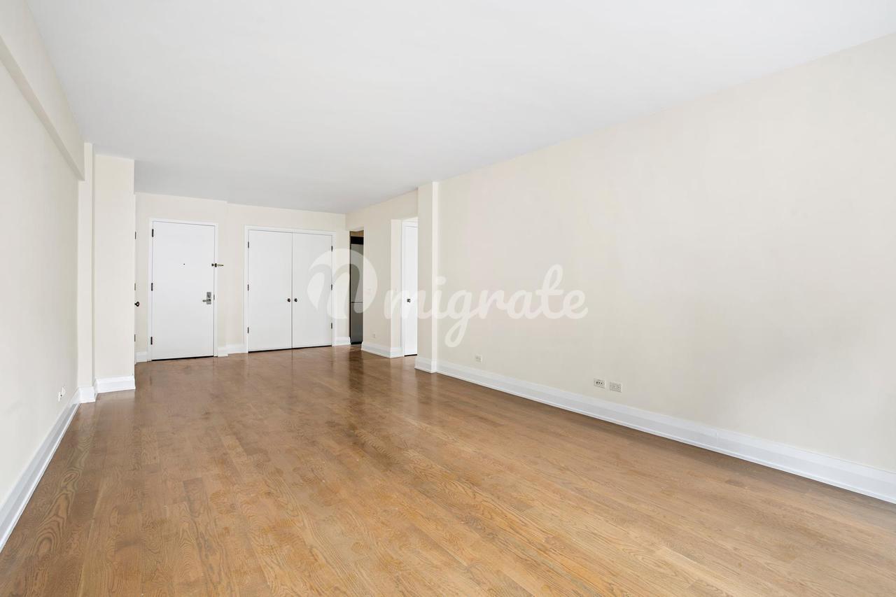 Кондоминиум в 211 E 51ST ST, 6G - Turtle Bay, New York
