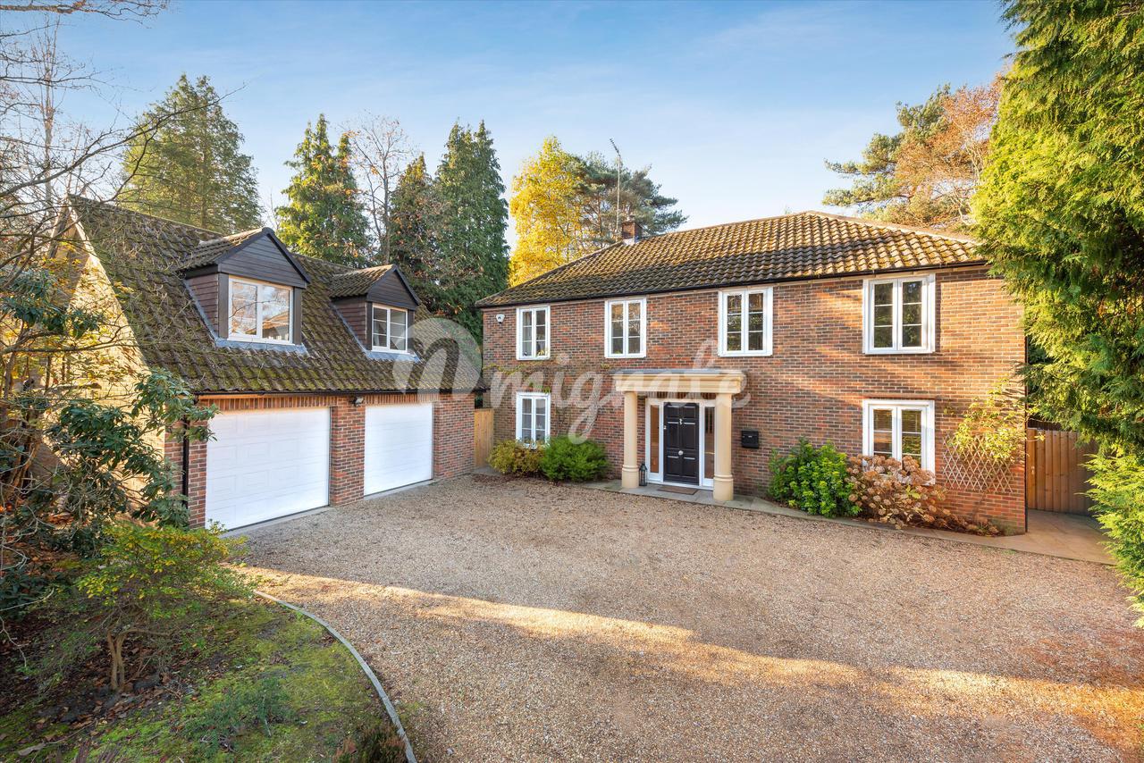 Вилла в Llanvair Close, Ascot, Berkshire, SL5
