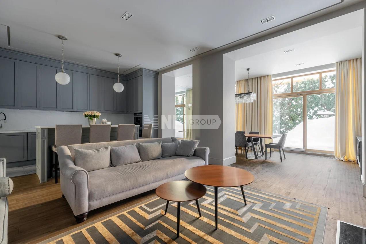 «Парк Авеню» (Park Avenyu)