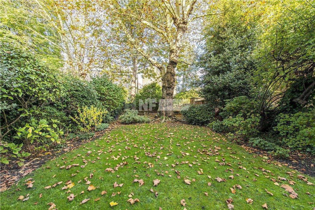 Квартира в Belsize Park Gardens, London, NW3