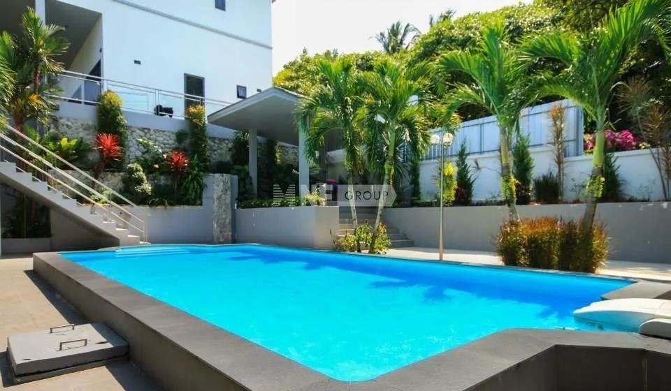 FJ Residence Seaview Villa