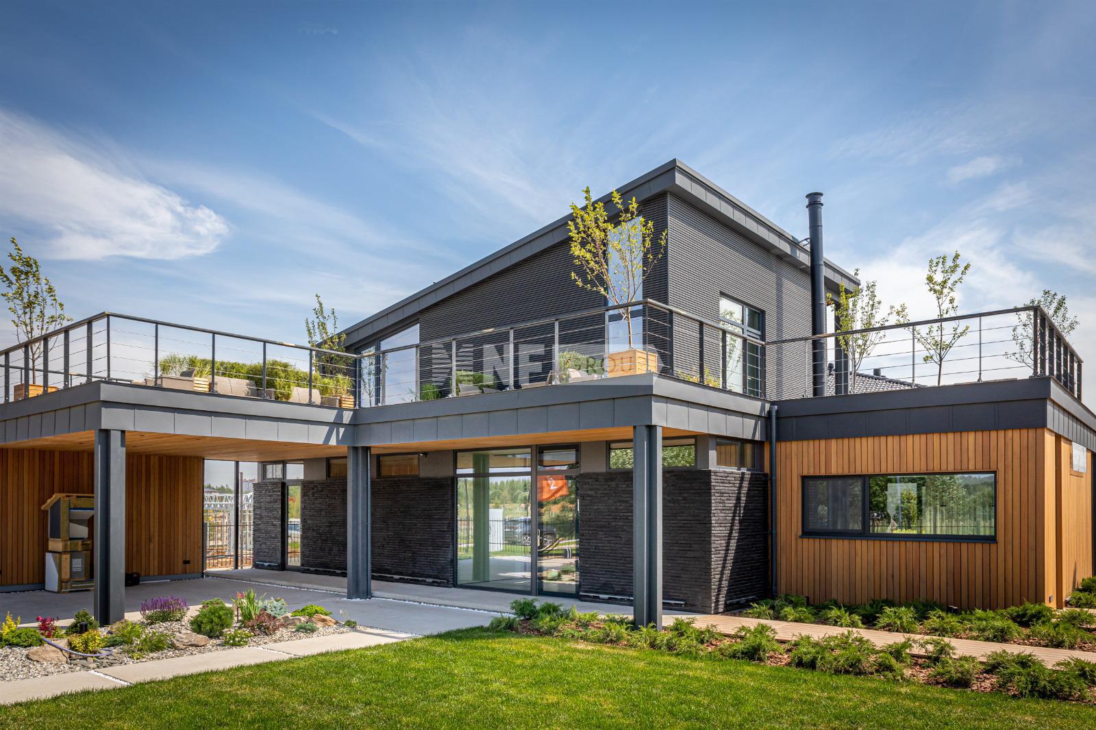 «Павловы Озера» (Pavlovy Ozera)