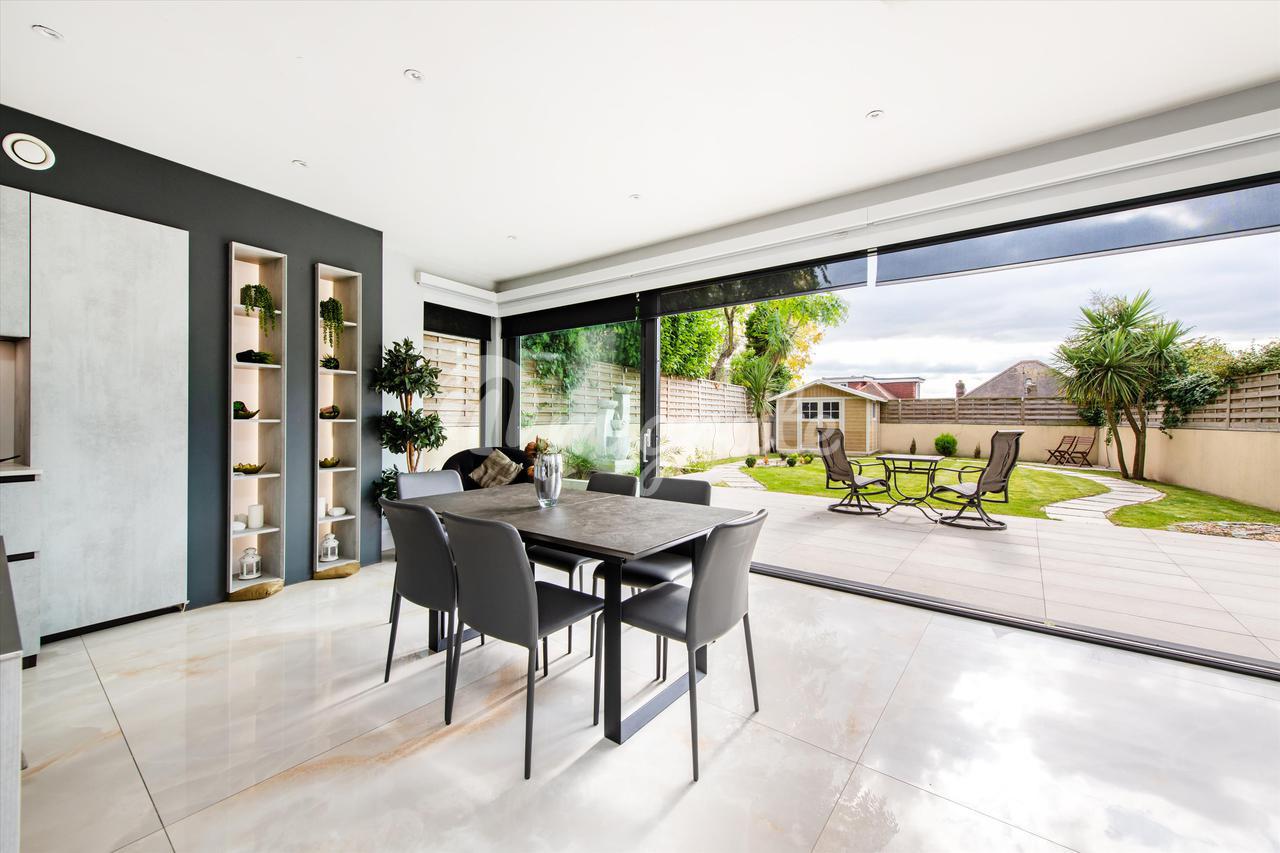 Вилла в Dobree Avenue, Willesden, London, NW10