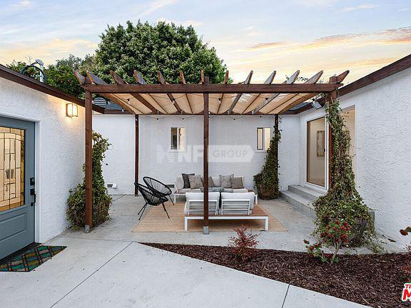 Роскошный дом в сердце Силиконового пляжа (11333 Braddock Dr, Los Angeles, CA 90230)