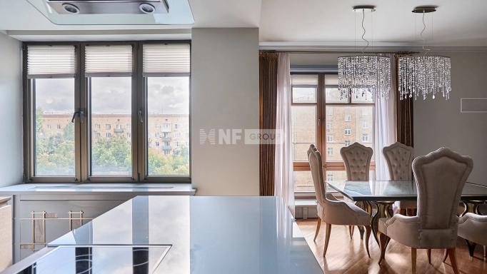 «Пять Звезд» (Пять Звезд)