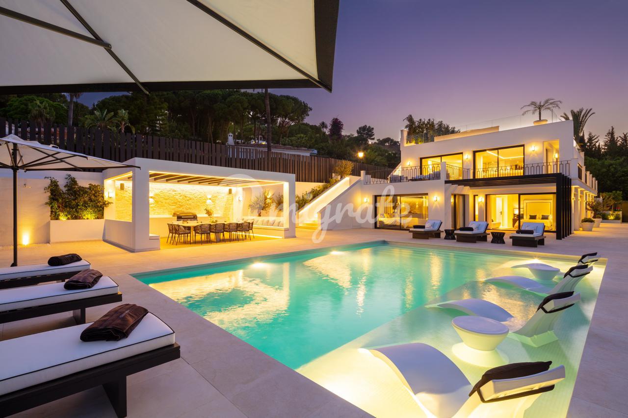 Вилла в Las Brisas, Marbella, Malaga