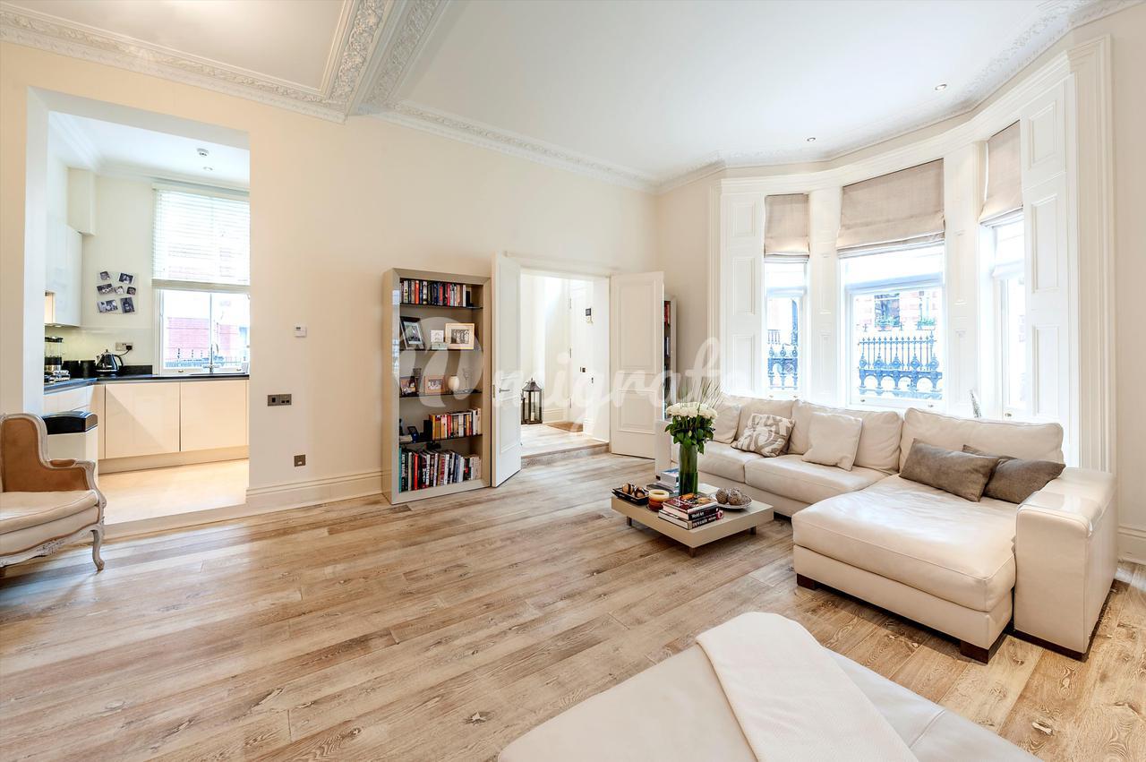 Квартира в Observatory Gardens, Kensington, London, W8