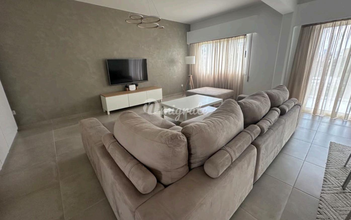 Квартира с 4 спальнями в туристическом районе Гермасойя, Лимассол
 (4 Bedroom Apartment in Germasogeia Tourist Area, Limassol)